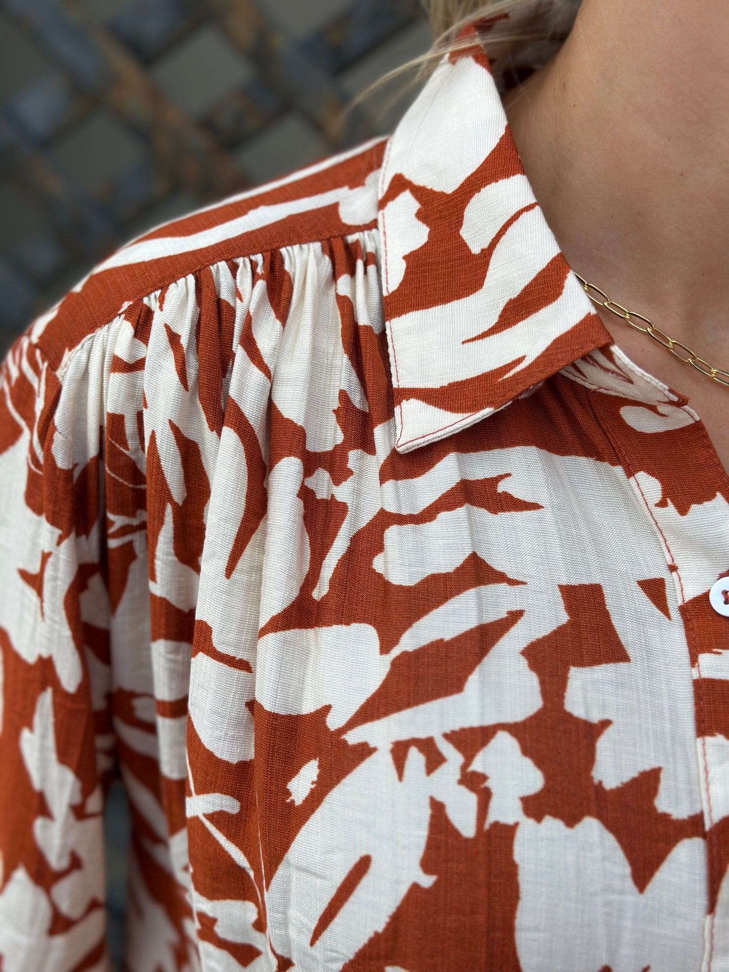 NEW! Rusty Flowers Floral Top