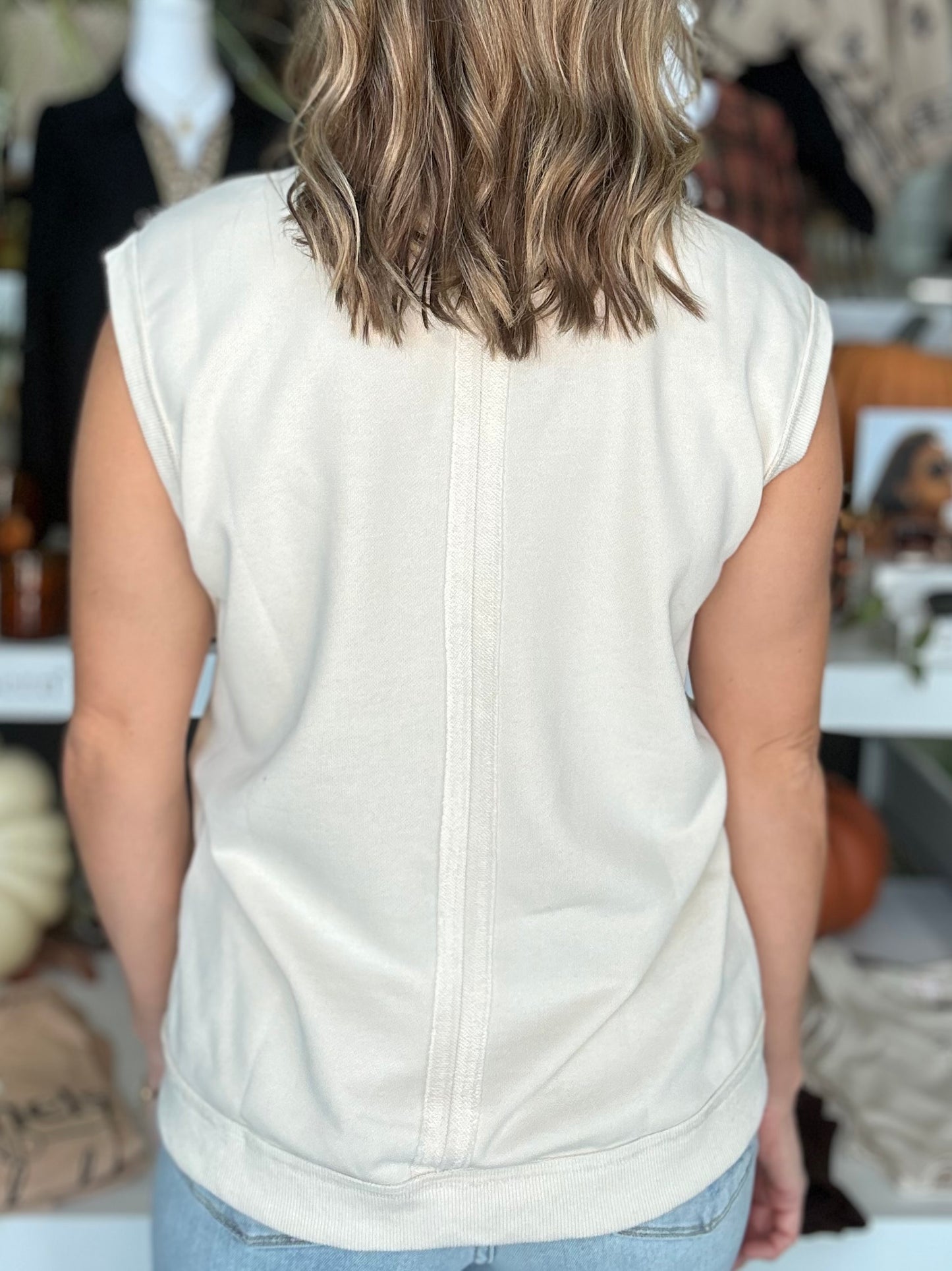 NEW! Horseshoe Vest Style Top