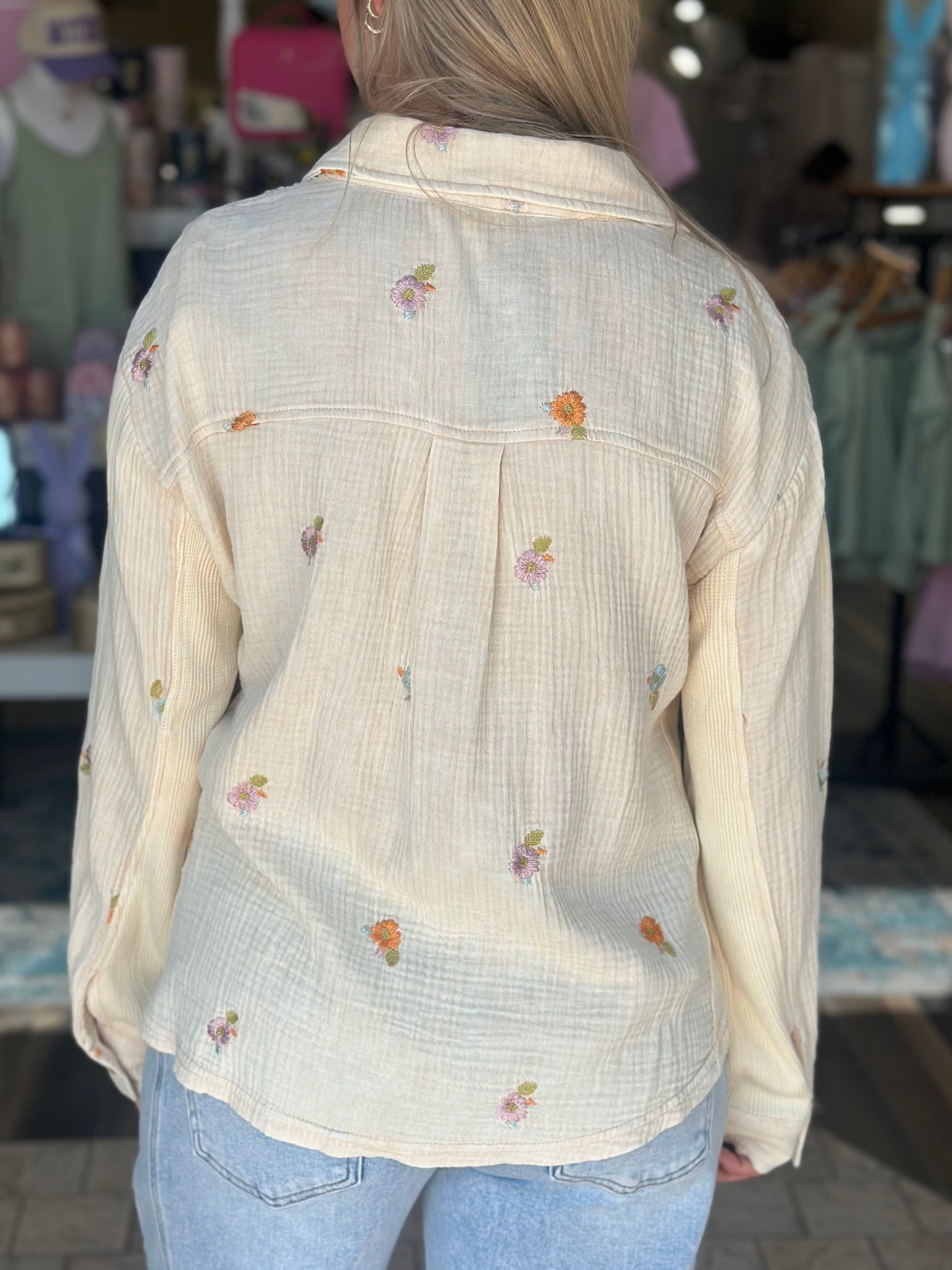 Garden of Flowers Button Top in Cream