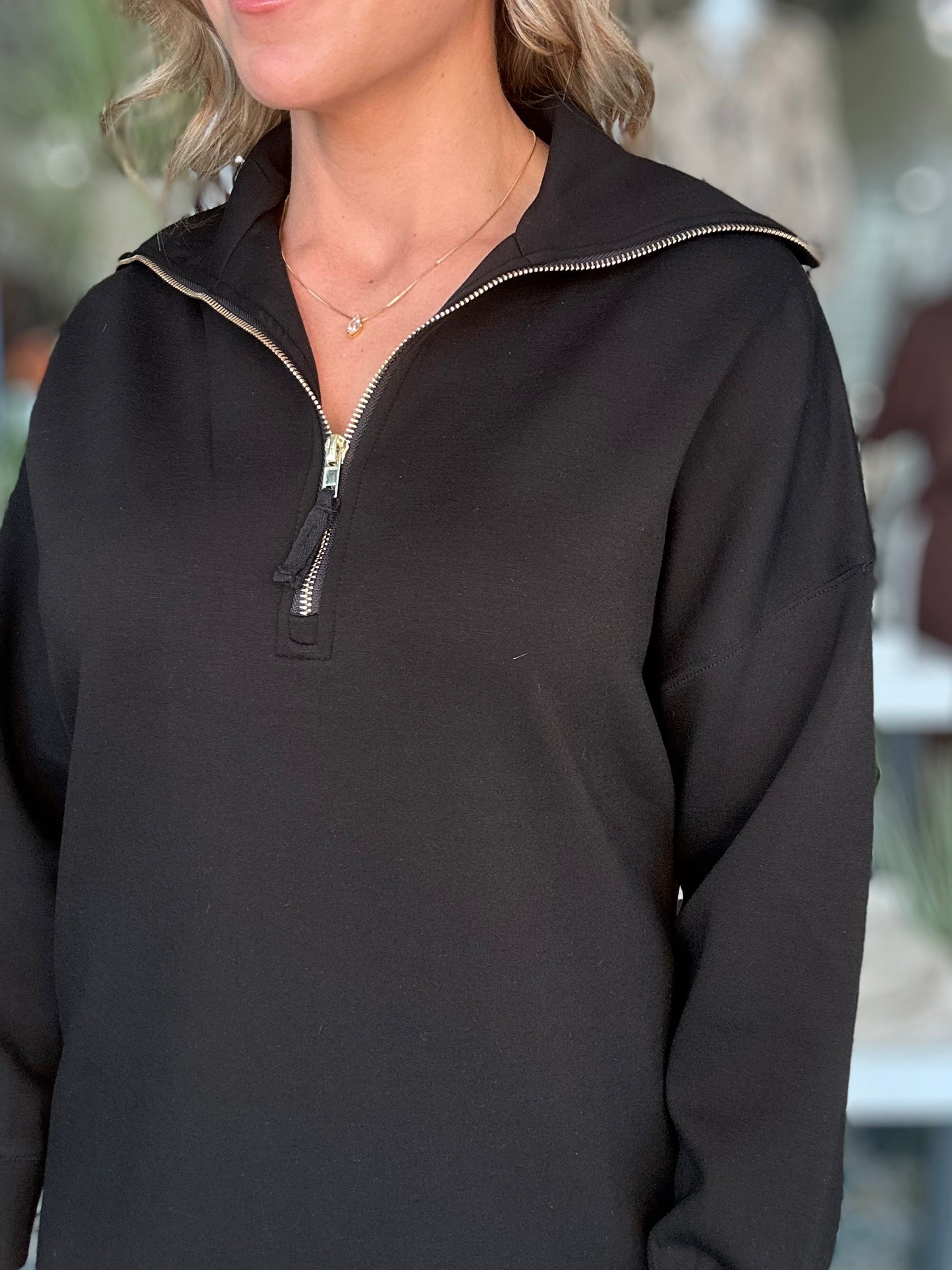 NEW! Effortlessly Styled Dress in Black