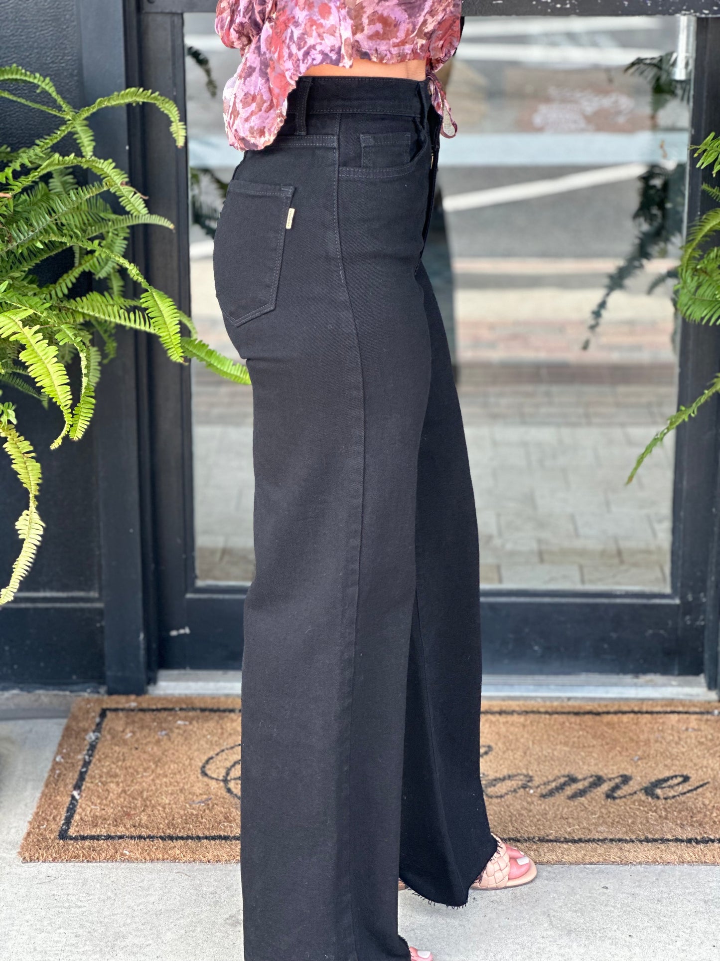 Mia High Rise Crossed Waist Wide Leg Jeans in Black