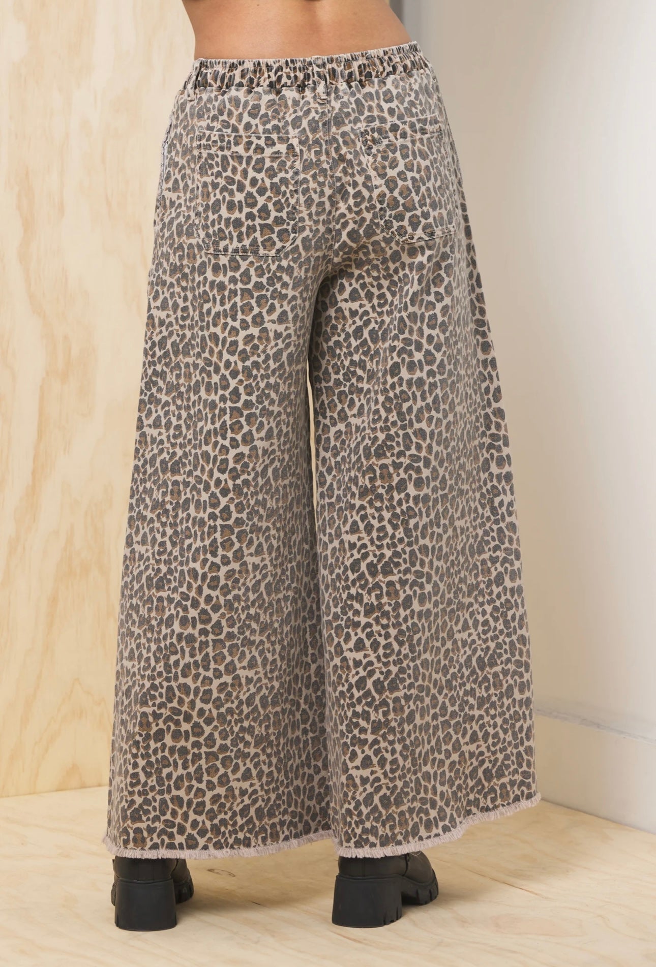Vintage Havana Drawstring Pant in Leopard