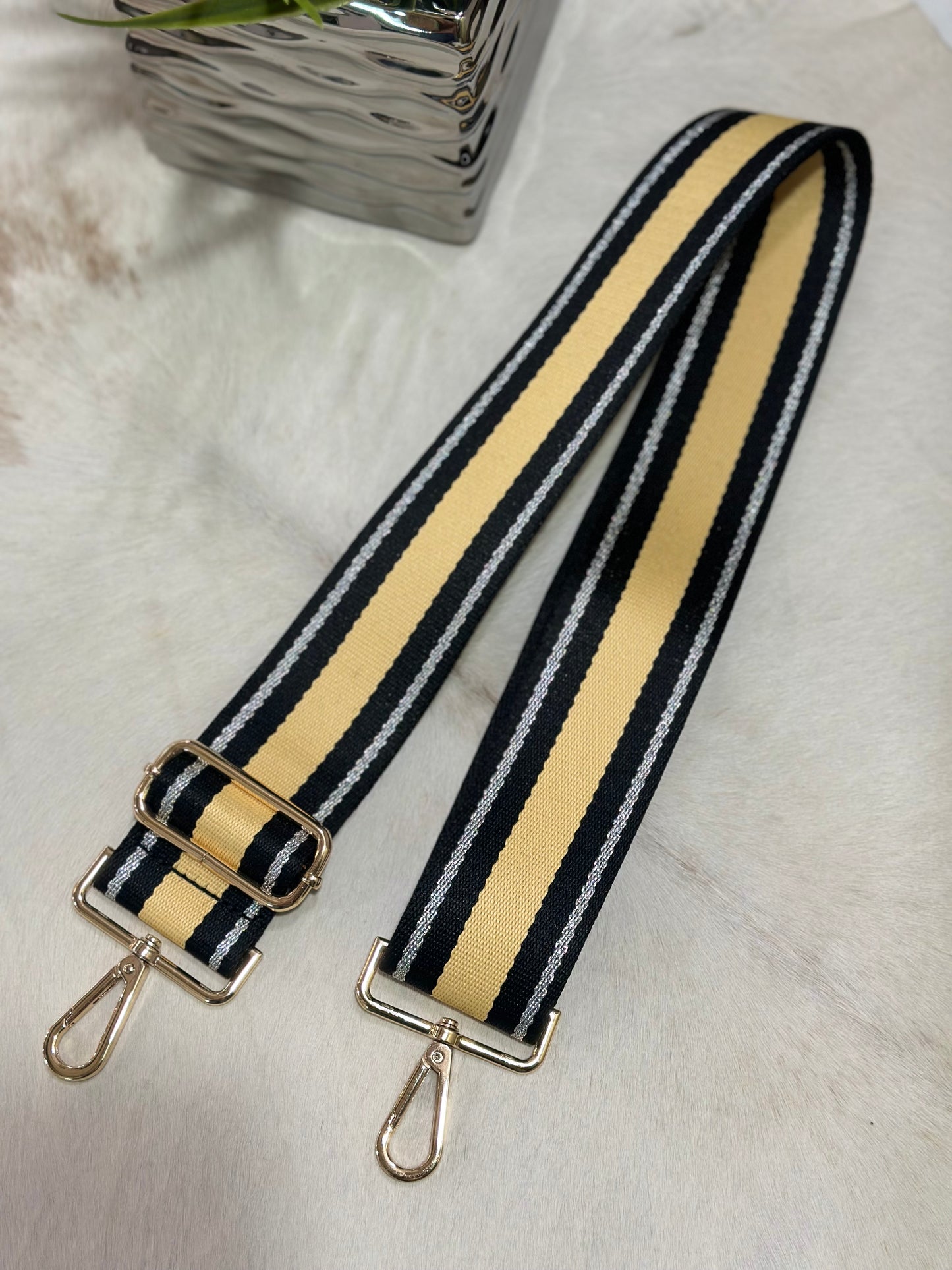 Bold Stripe Purse Stap