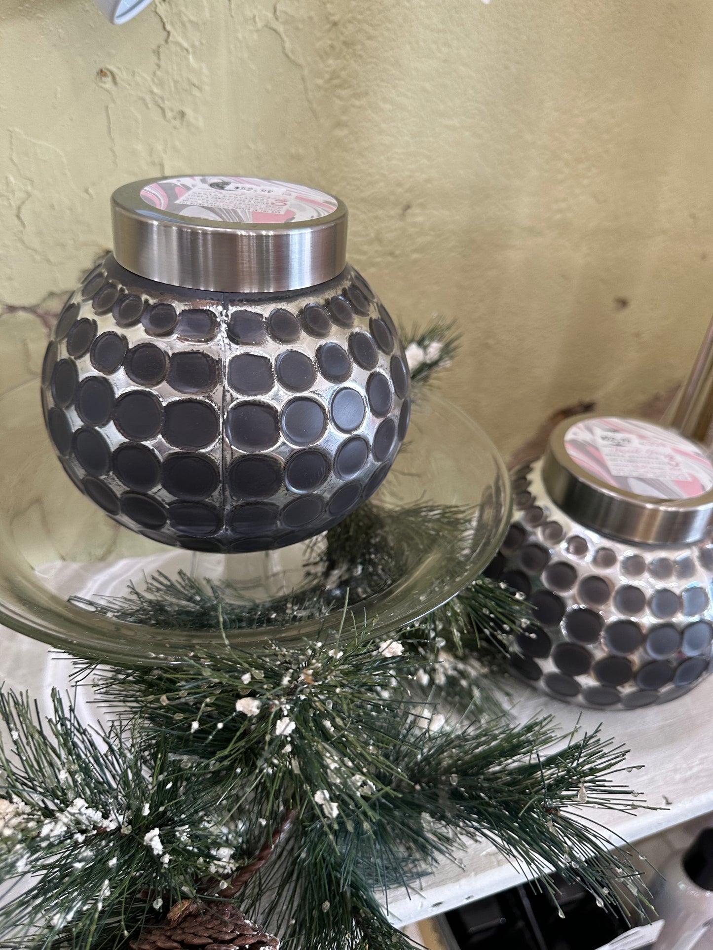 Sweet Grace Round Design Candle
