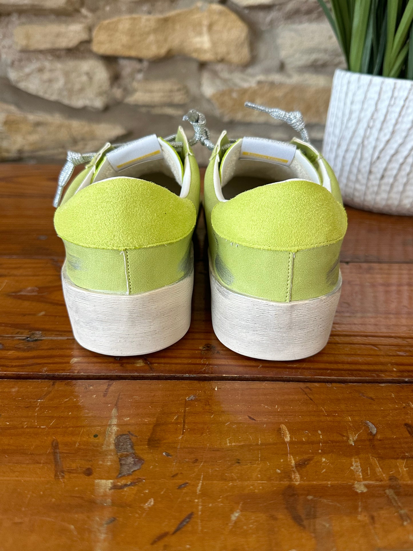 Candace Neon Sneaker by Mi.iM