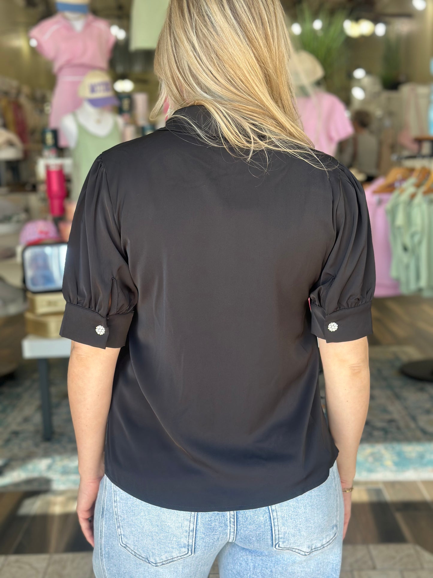 Pretty With Pearls Top in Black