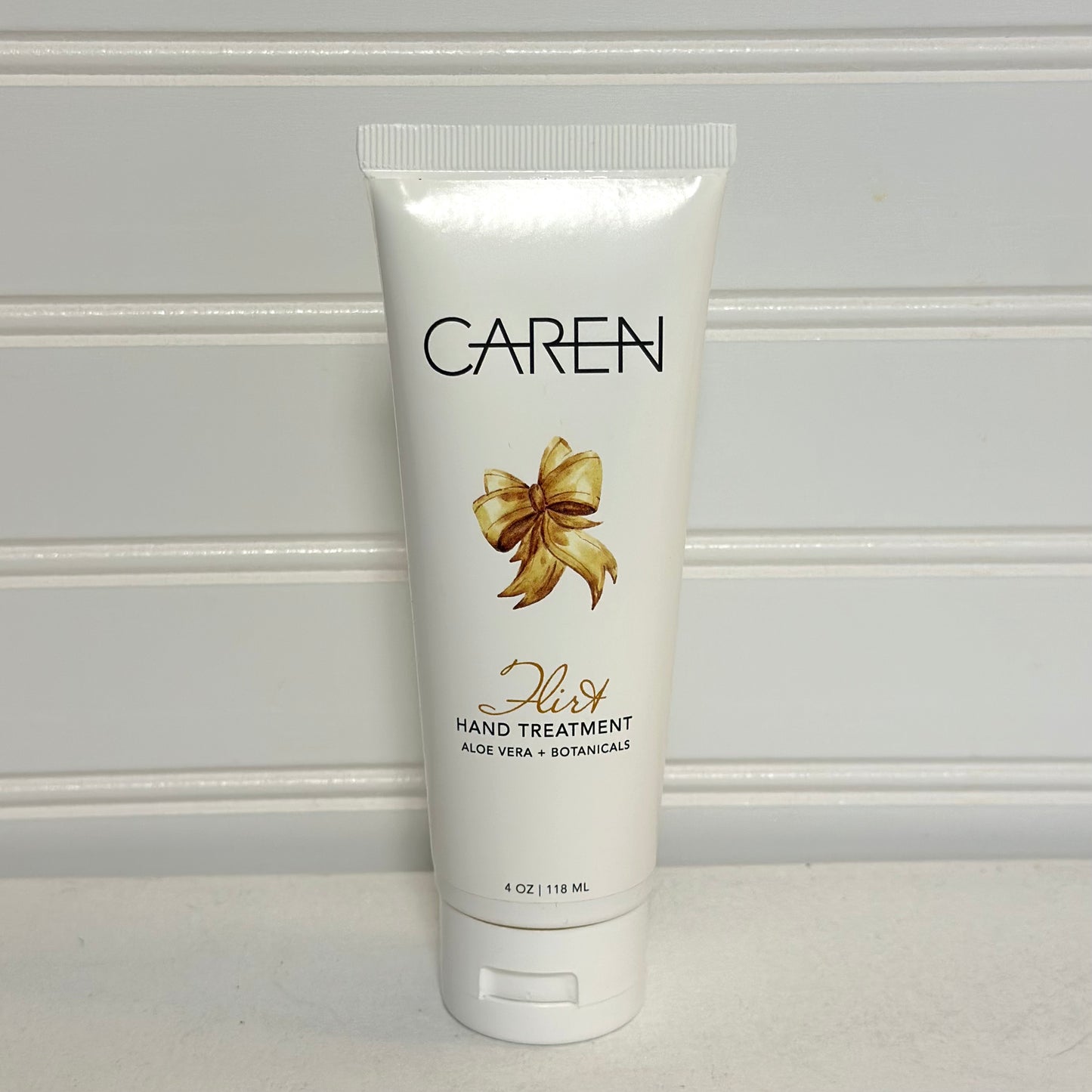 Flirt Caren 4oz. Hand Treatment