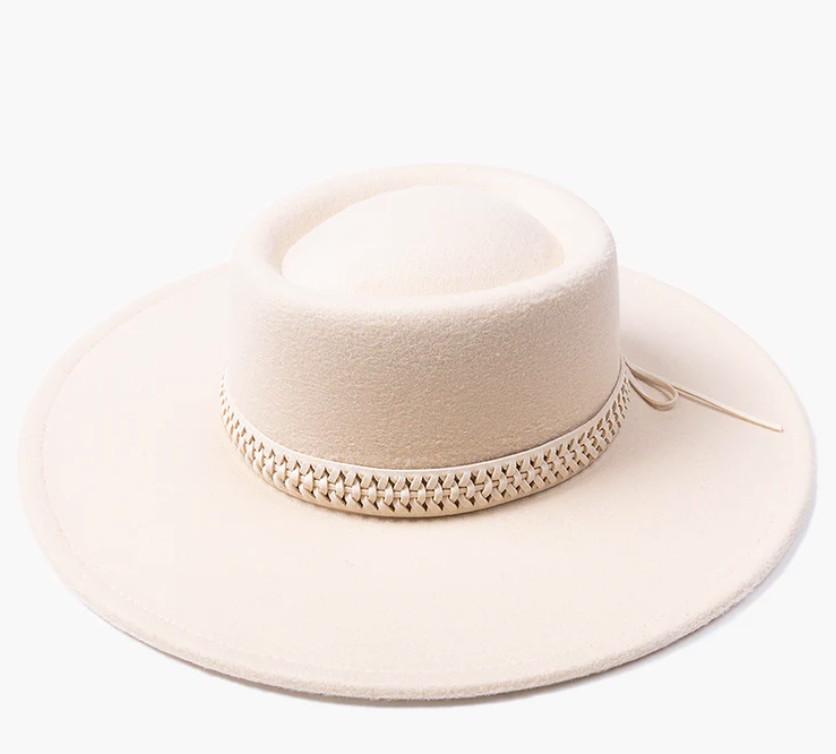 Romy Hat in Cream