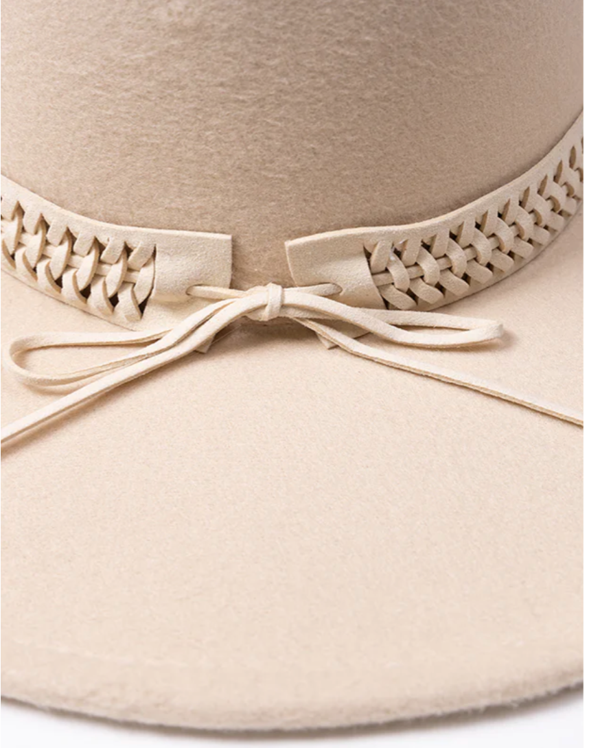 Romy Hat in Cream
