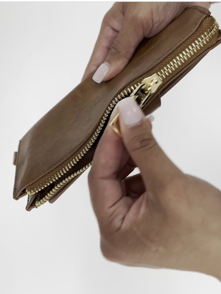 Kyla Black Card Wallet