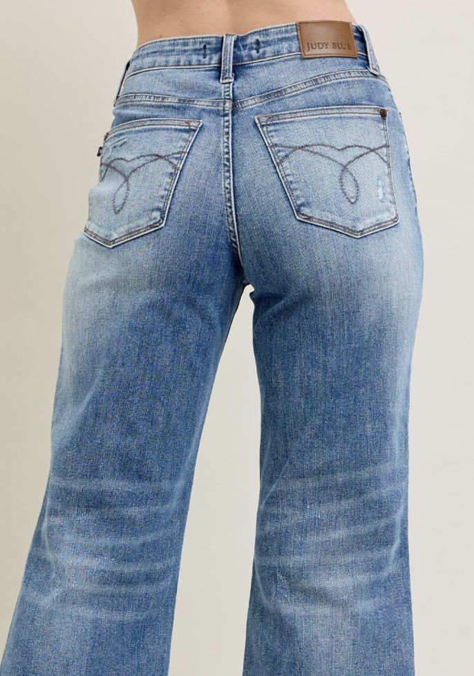 Judy Blue Remi Raw Hem Cropped Jean