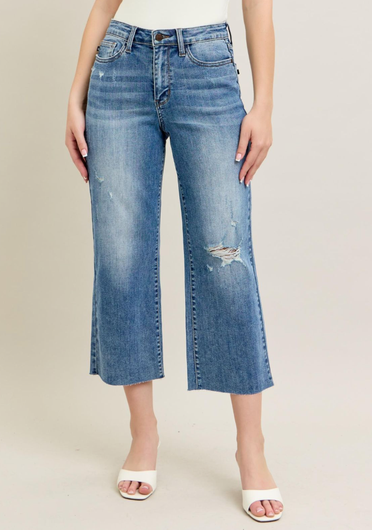 Judy Blue Remi Raw Hem Cropped Jean