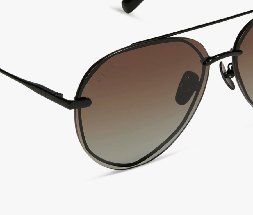 LENOX Black Polarized Sunglasses DE01-0122-BKBGP