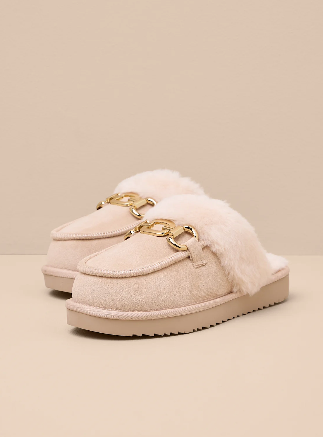 Devoted to Davos Cozy Mule Slide