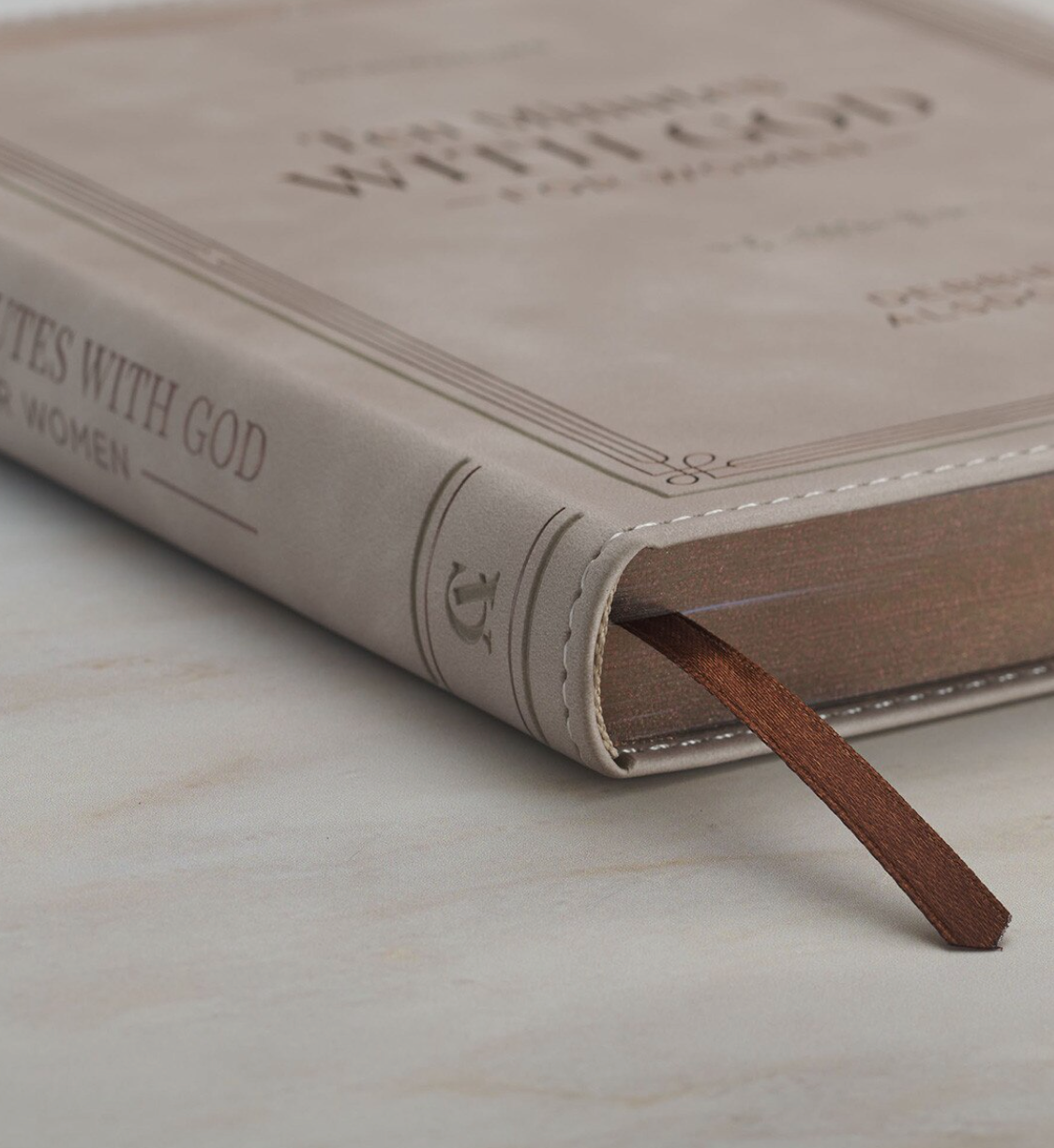 Ten Minutes With God For Women