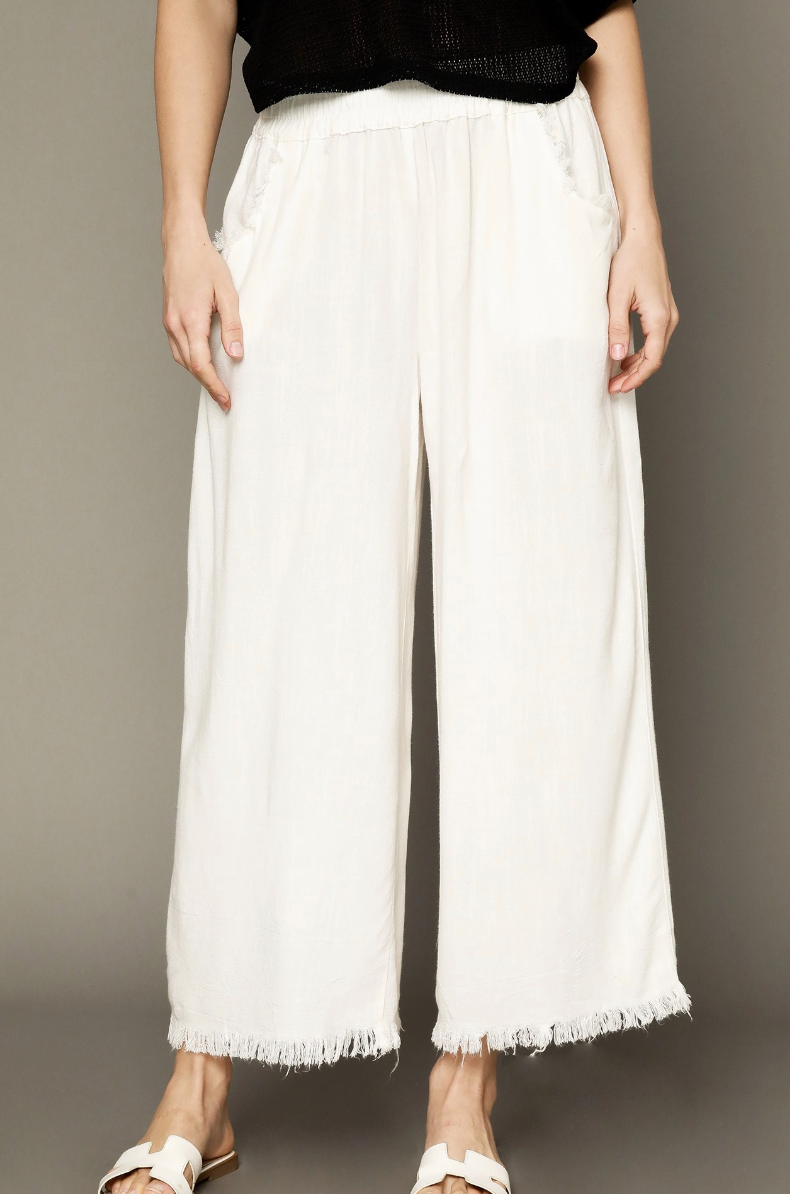Styled Comfort Linen Pant in Off-White