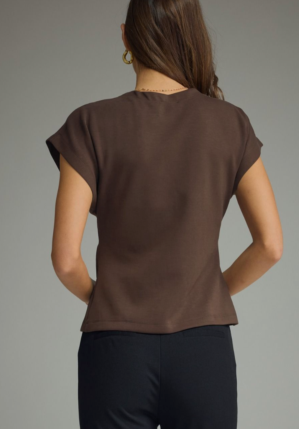 Classic Staple Top in Chocolate