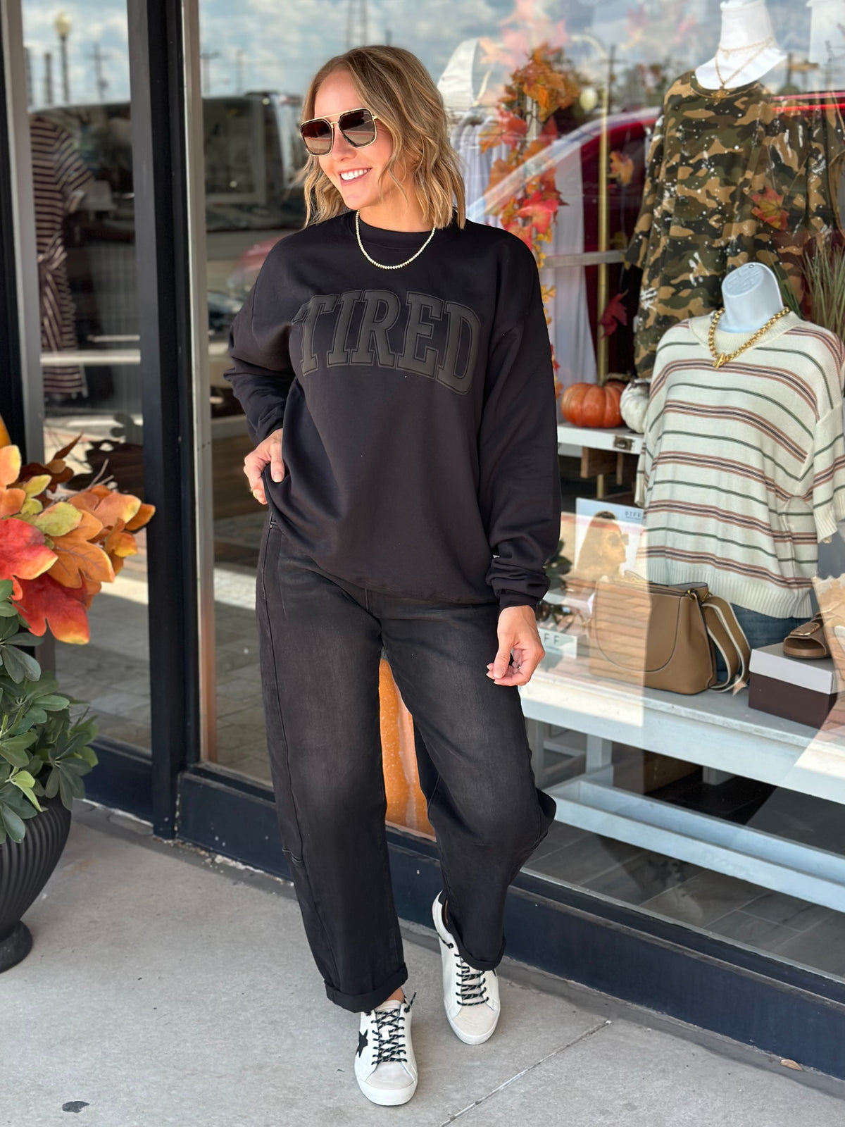 Tired Monotone Sweatshirt in Black
