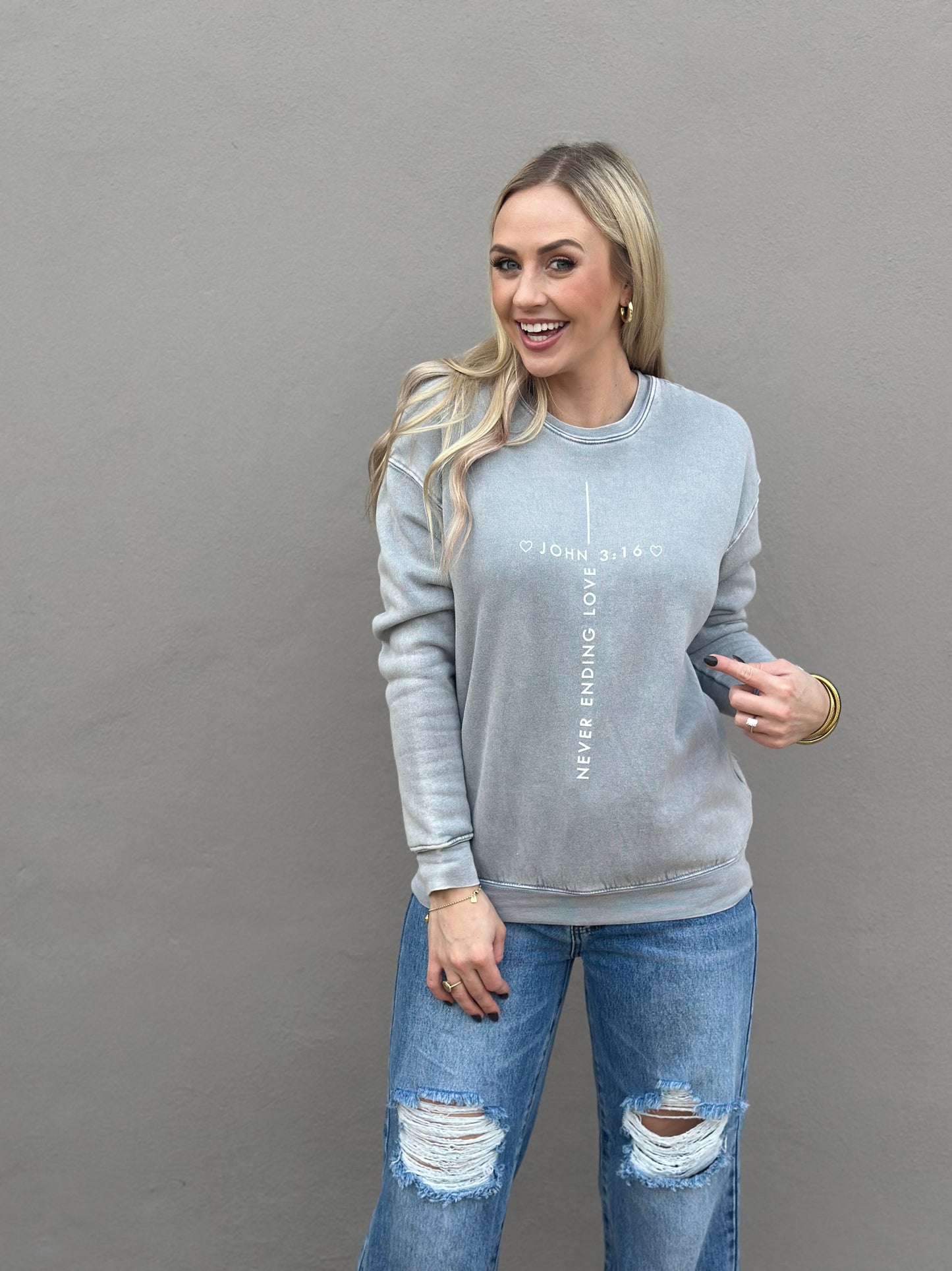 NEW! NEVER ENDING LOVE SWEATSHIRT in mineral heather gray