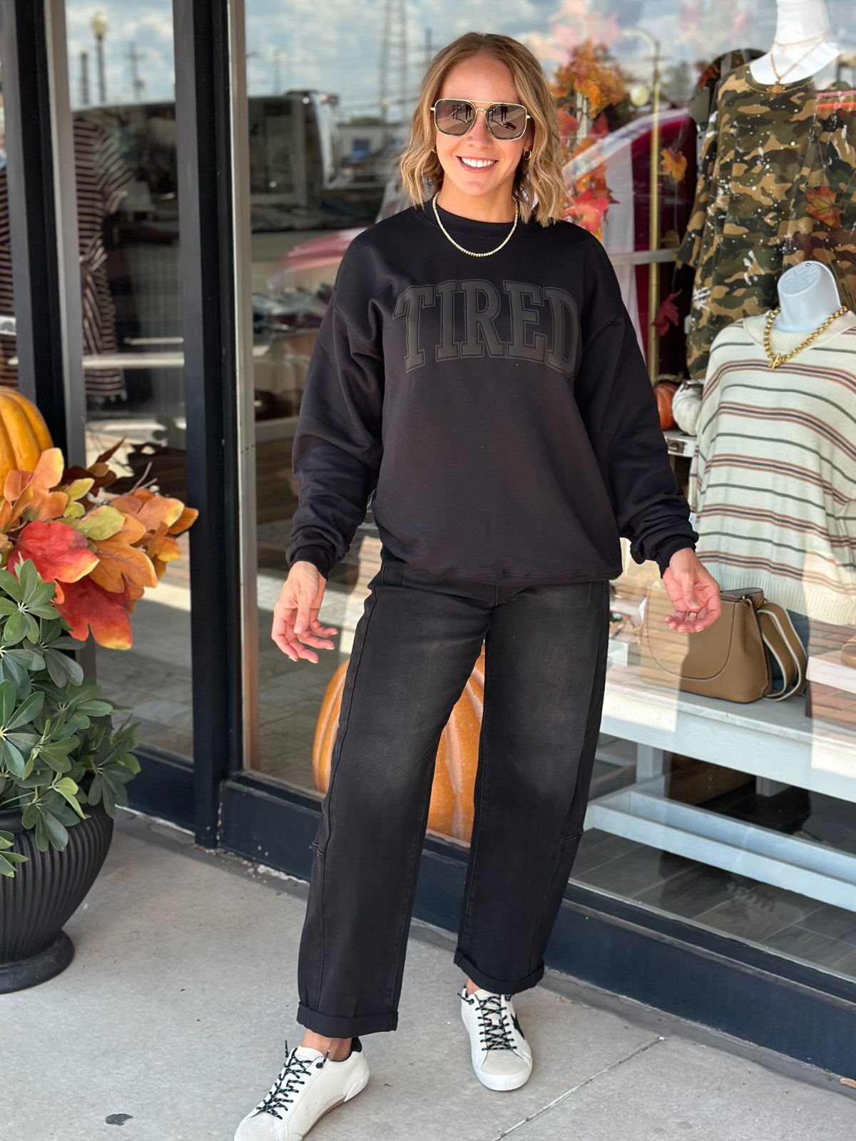 Tired Monotone Sweatshirt in Black