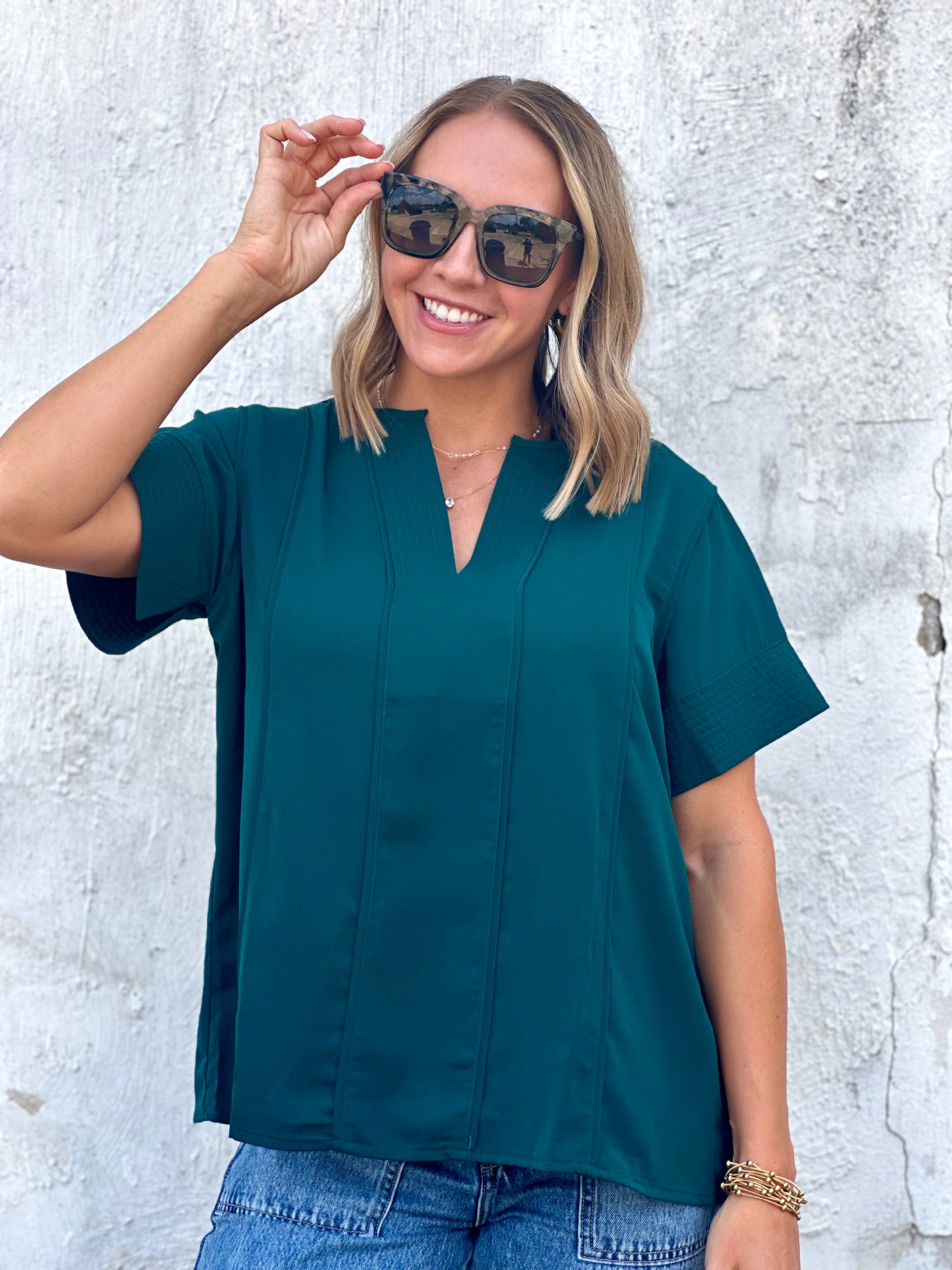 Class Act Top in Hunter Green