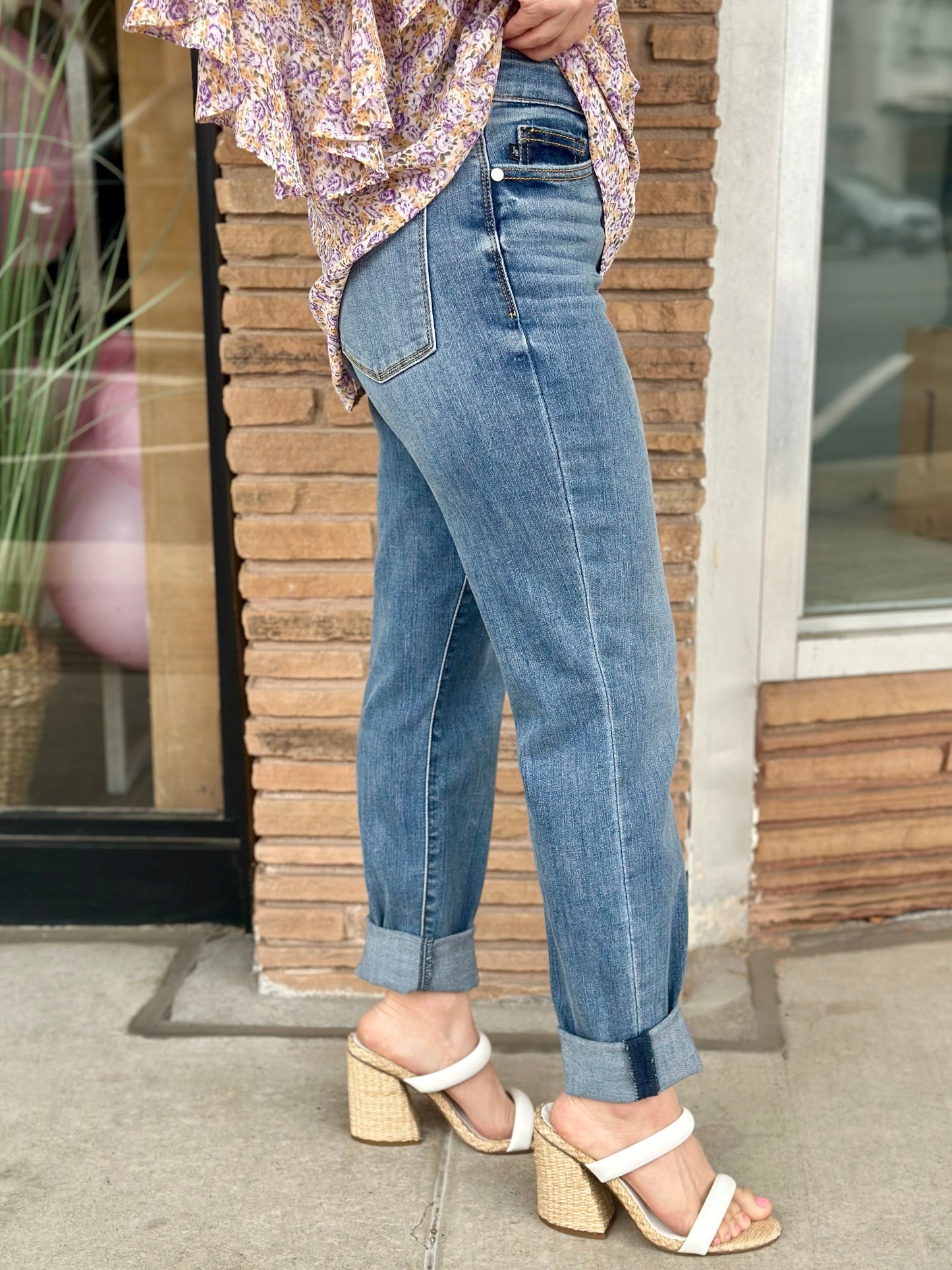 Judy Blue Mariah mid-rise cuffed slim fit jeans