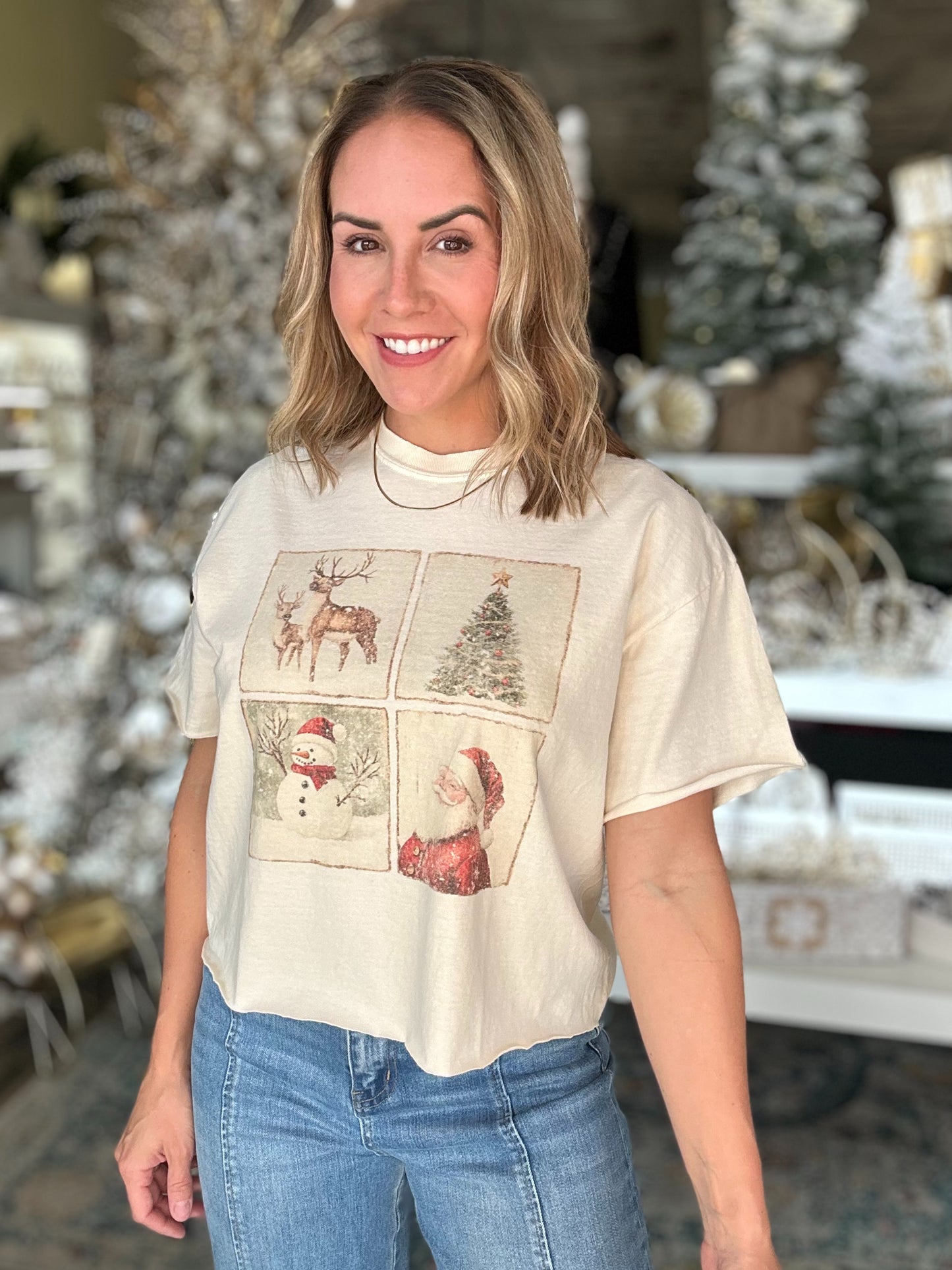 NEW! Retro Christmas Cropped Tee