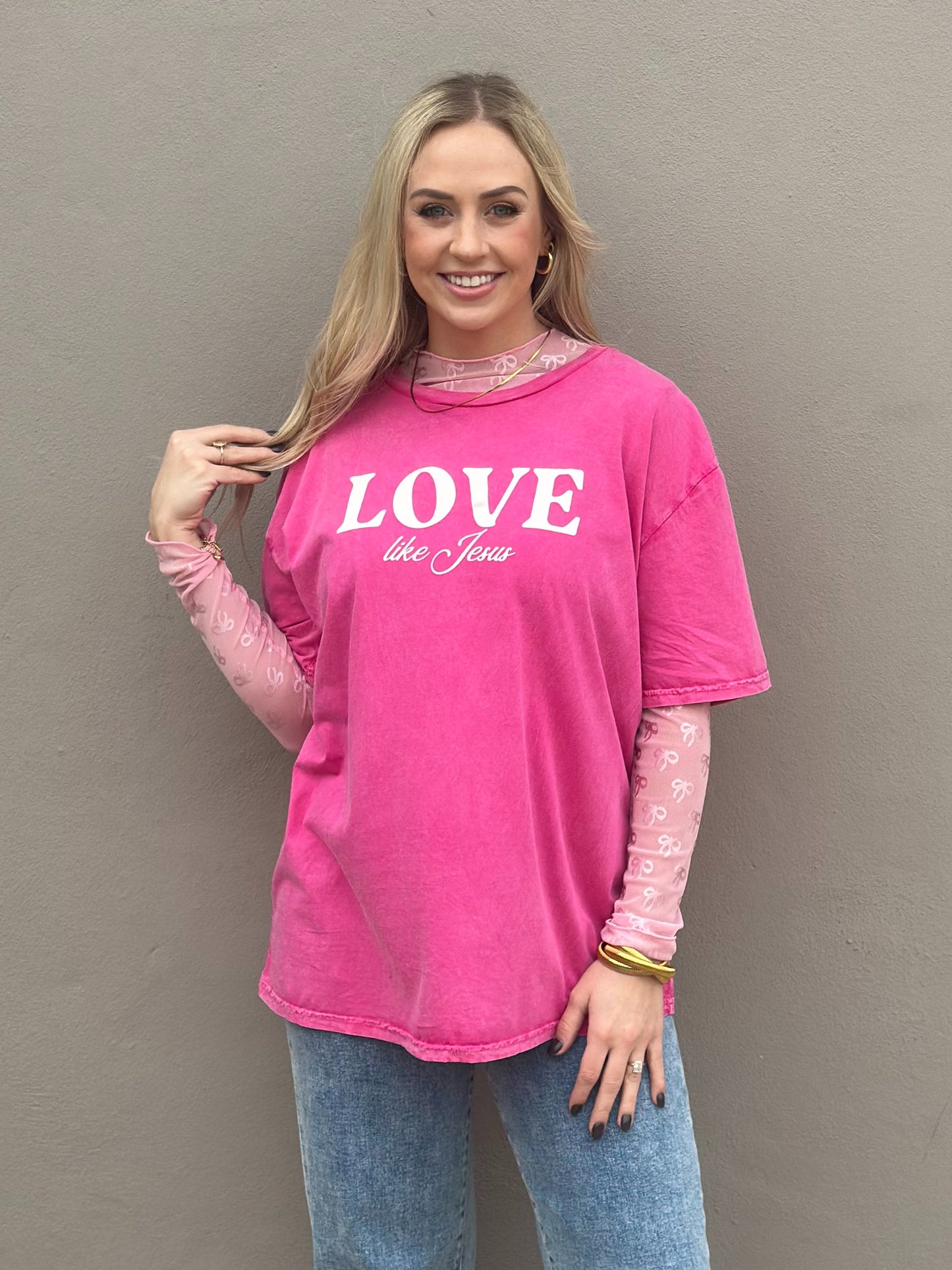 NEW! LOVE LIKE JESUS Tee in mineral pink