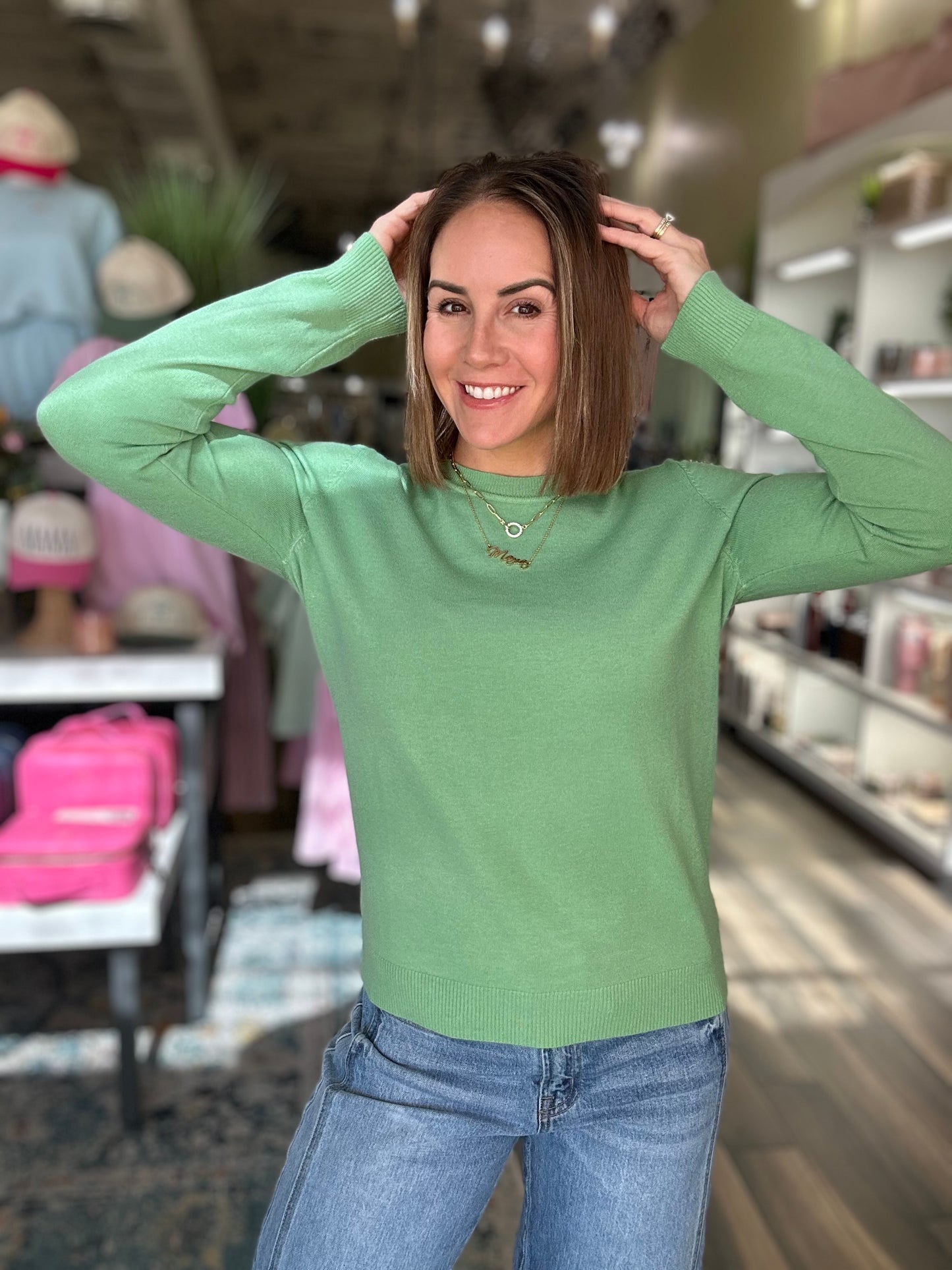 Everyday Soft Pullover Top in Green