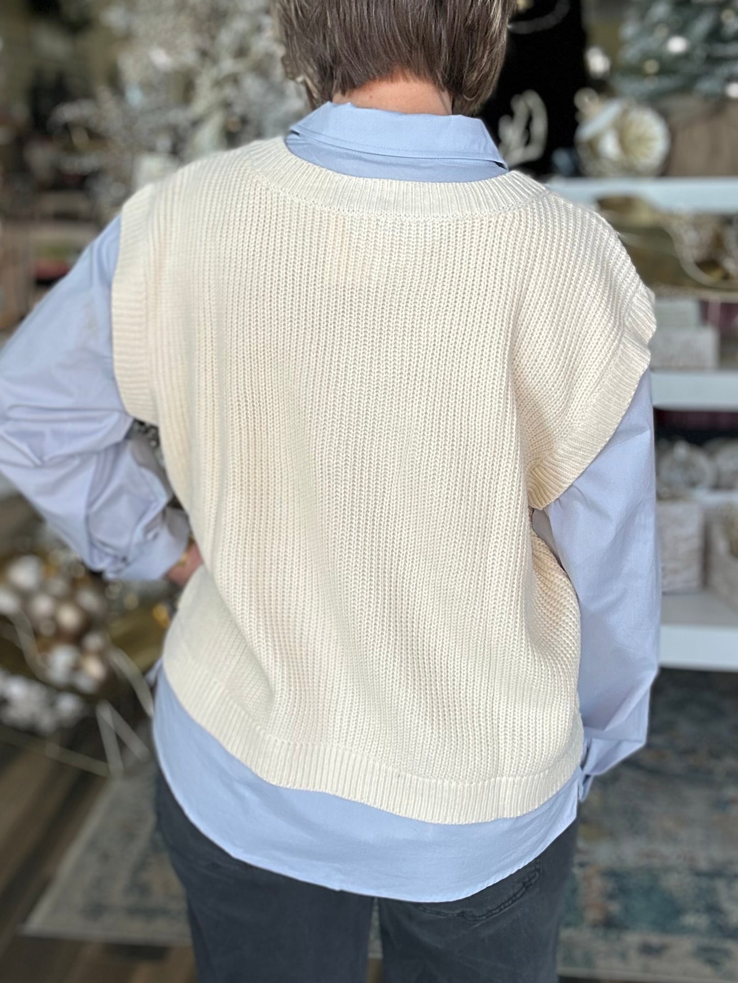 NEW! Cafe Cozy Sweater Vest Top