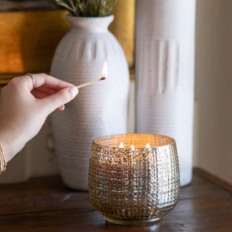 Sweet Grace Gold Round Design Candle