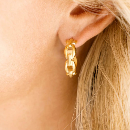 Susan shaw Small Gold Chain Circle Hoop Earrings