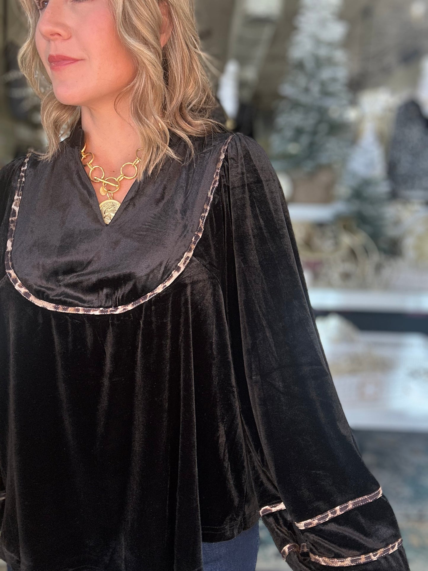 NEW! Holiday Charm Velvet Top in Black