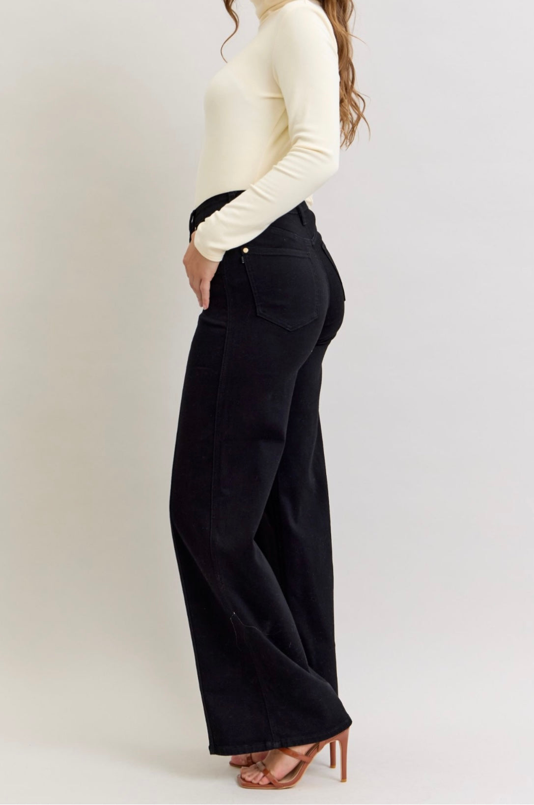 Judy Blue Layla Jean in Black