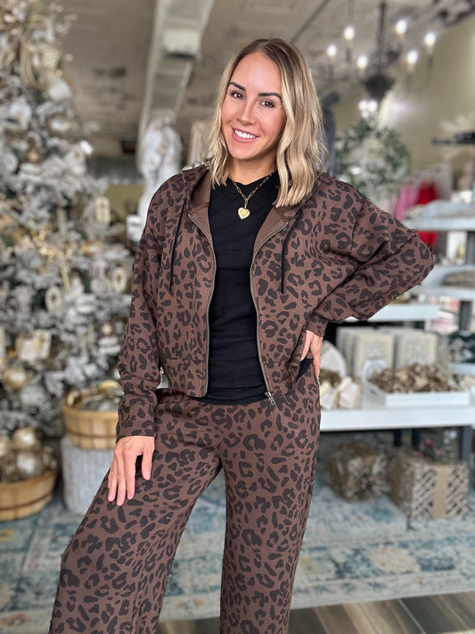 Laid Back Leopard set