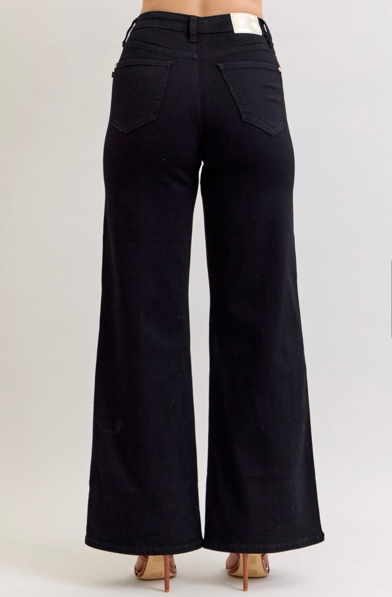 Judy Blue Layla Jean in Black