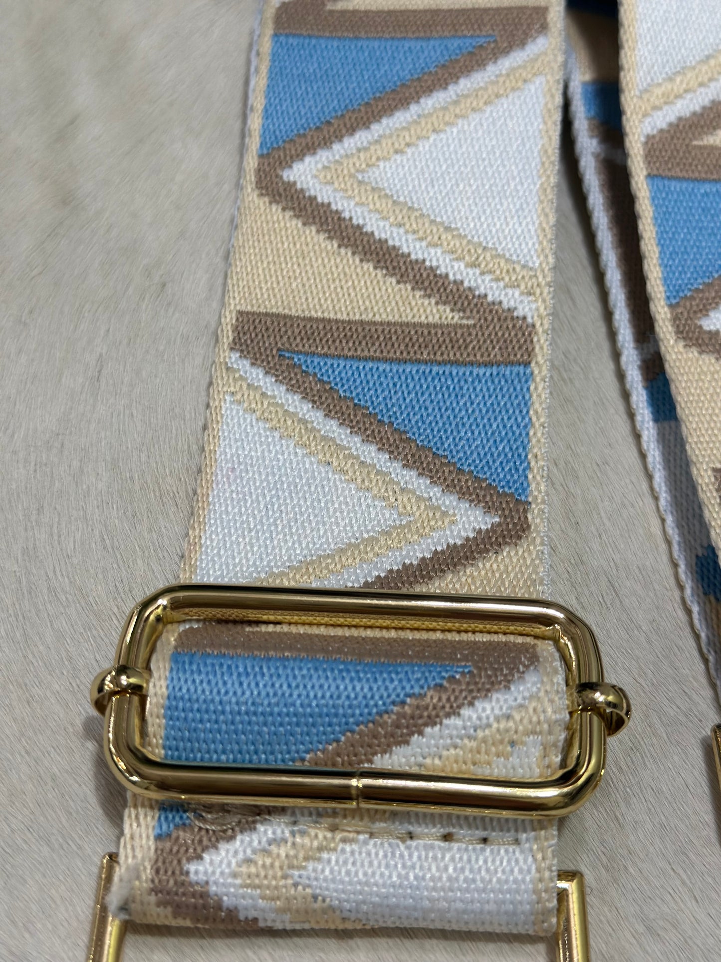 Simply Shaped Purse Strap