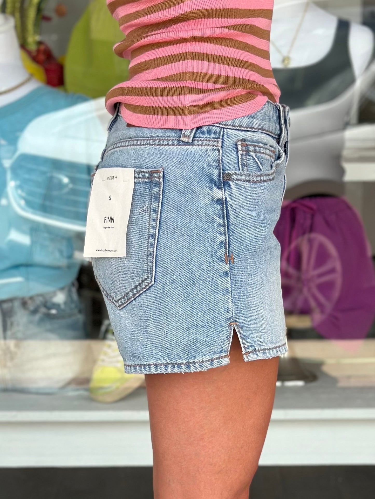 Hidden Walking on Sunshine Mid Rise Denim Shorts