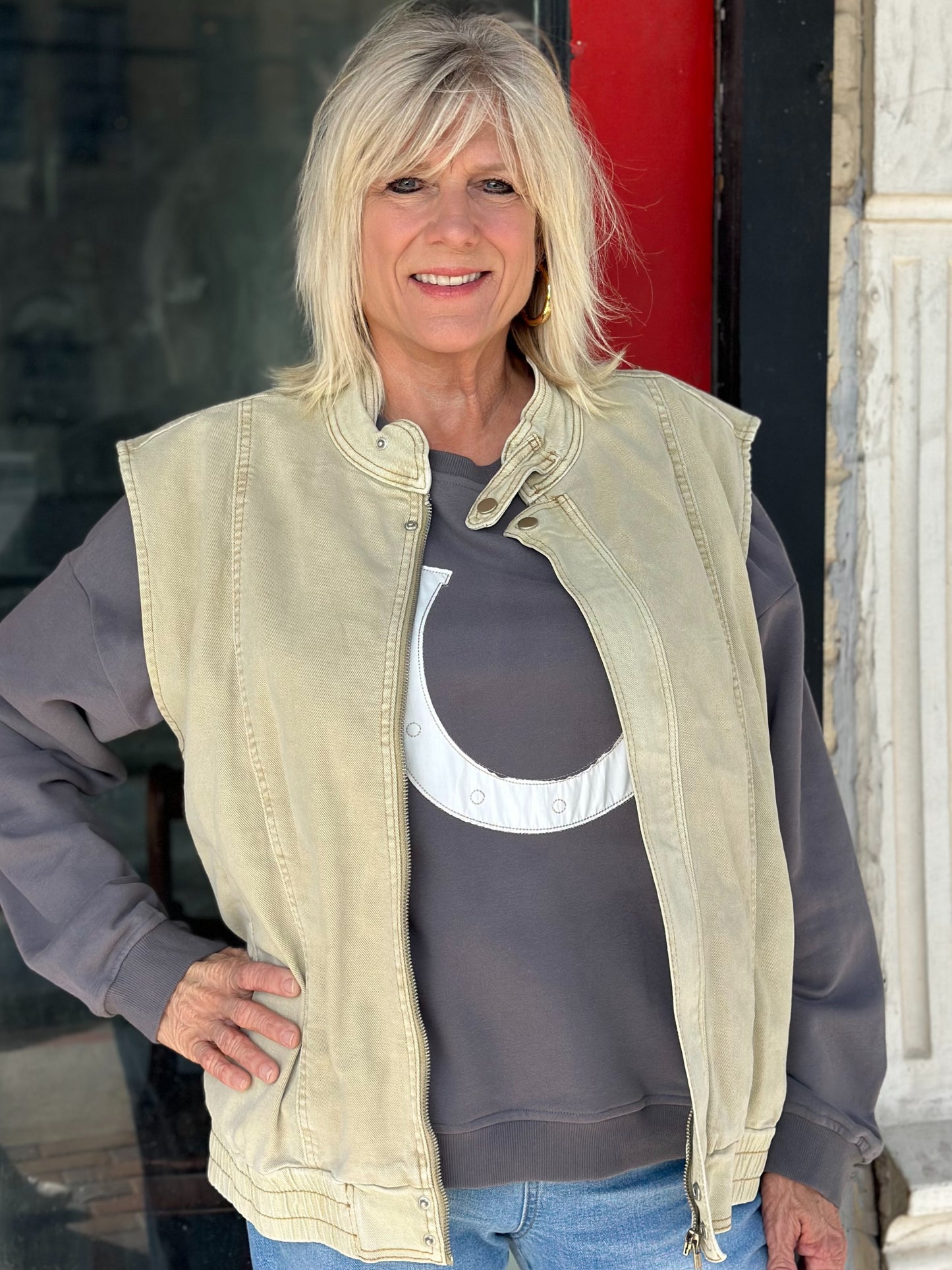 NEW! Happy Horseshoe Pullover top