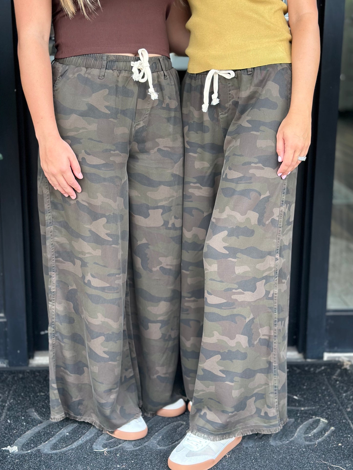 NEW! Vintage Havana Drawstring Pant in Camo