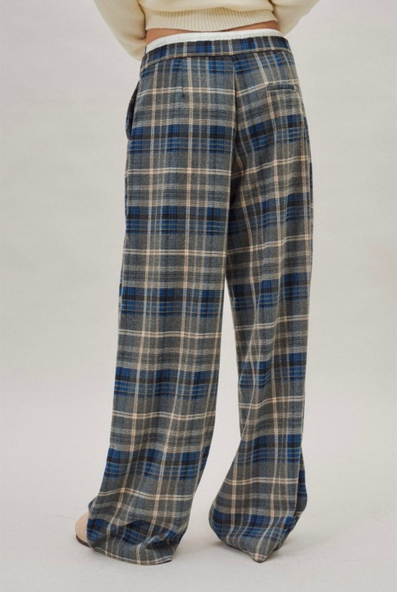 Calm Energy Plaid Drawstring Pants