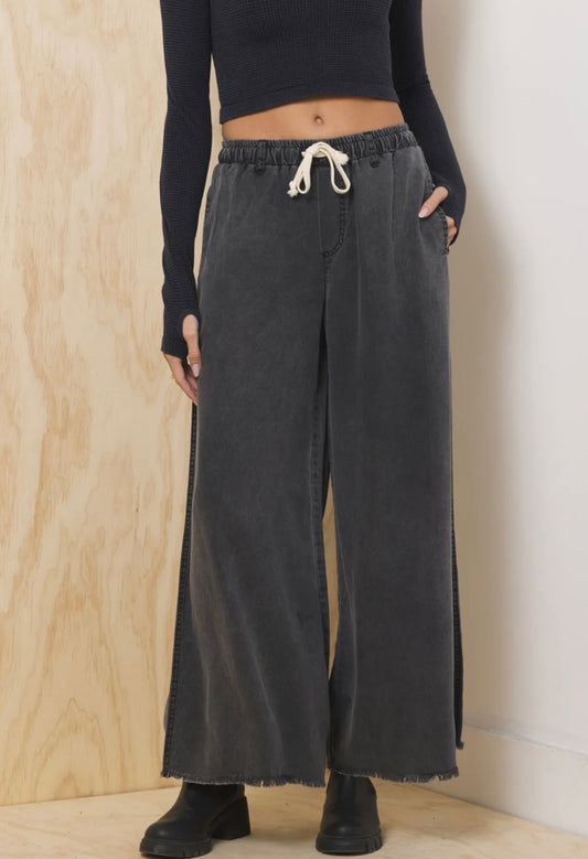 Vintage Havana Drawstring Pant in Charcoal
