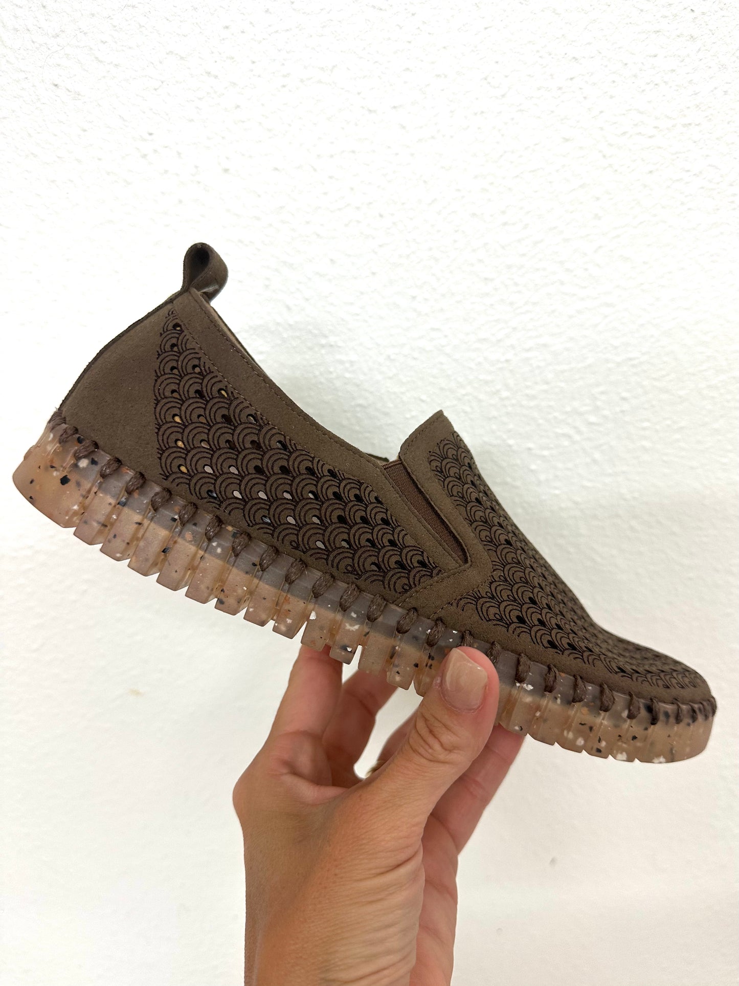 Ilse Jacobsen Tulip Sneaker in Chestnut Army