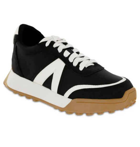 Mia Town sneaker in Black and White