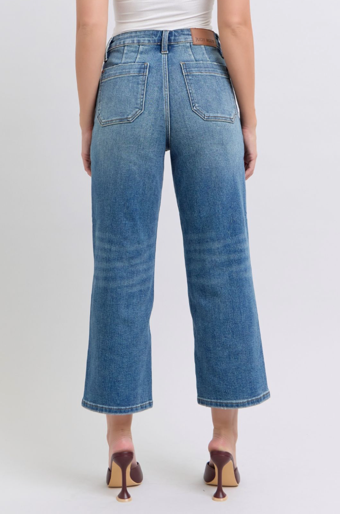 Judy Blue Utility Pocket Crop Jean