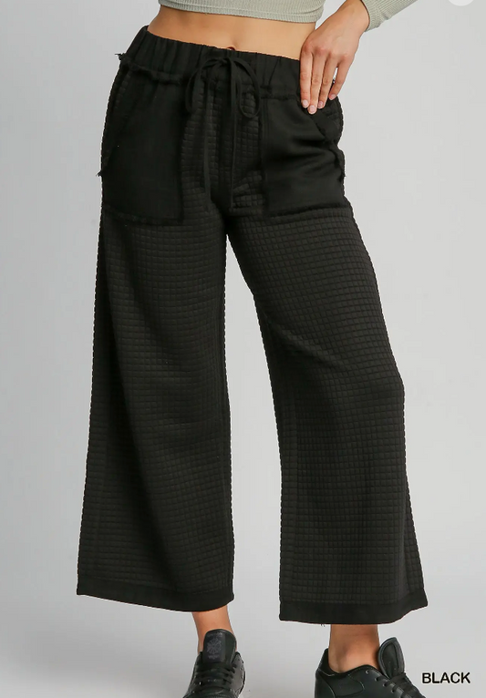 Cozy Lifestyle Quilted Pants in Black