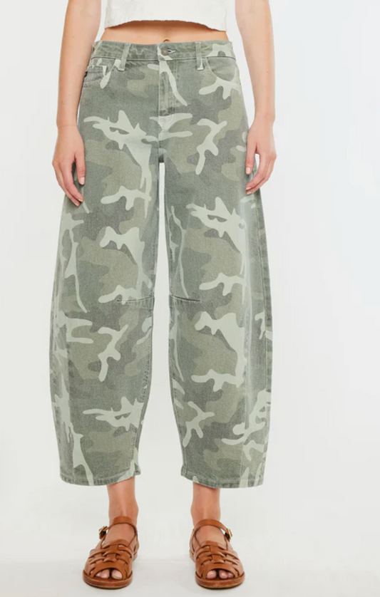 KanCan Camo Horseshoe Jean