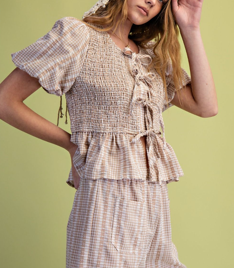 Sweet Glance Checkered Top in Latte