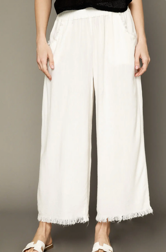 Styled Comfort Linen Pant in Off-White