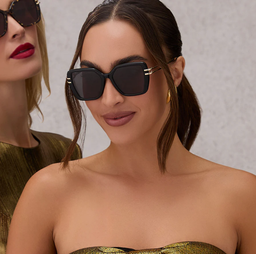 DASHA Black Square Sunglasses DE01-0870-BKGRN